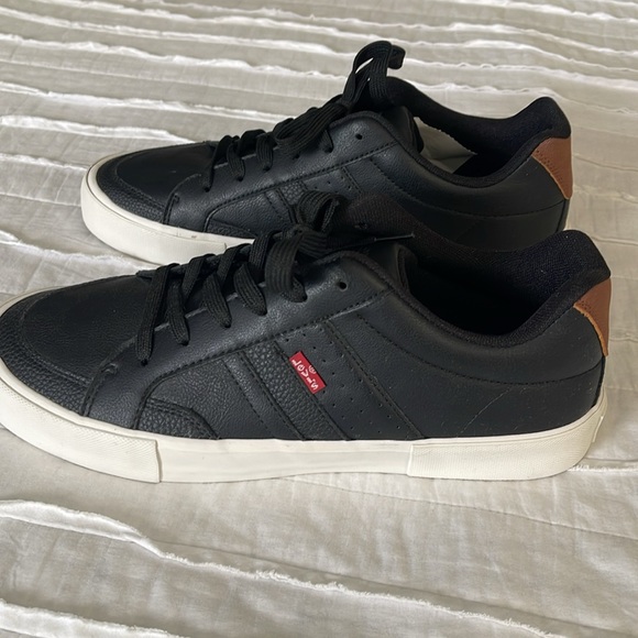 MEN'S LEVIS AVERY CASUAL SHOES - Picture 3 of 7